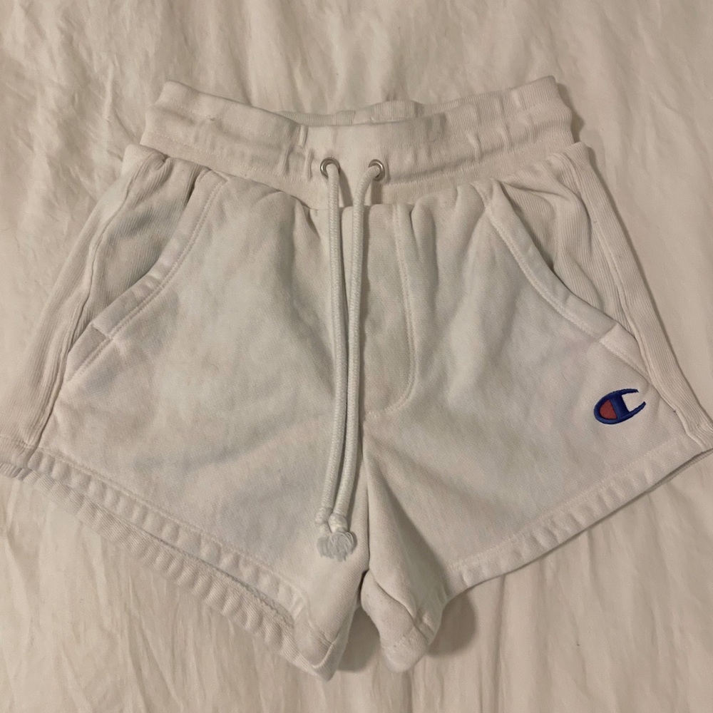 champion high waisted comfy shorts